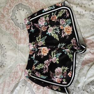 Vintage No Boundaries Shorts